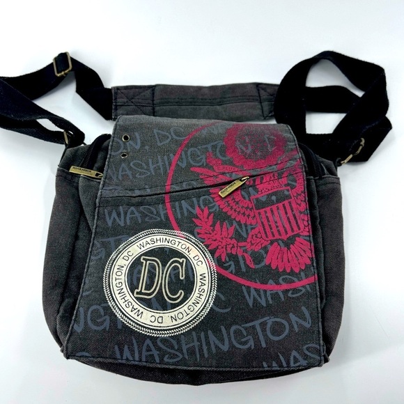 Robin Ruth Graphic Washington DC Messenger Bag / Utility Bag- Unisex - Picture 1 of 11